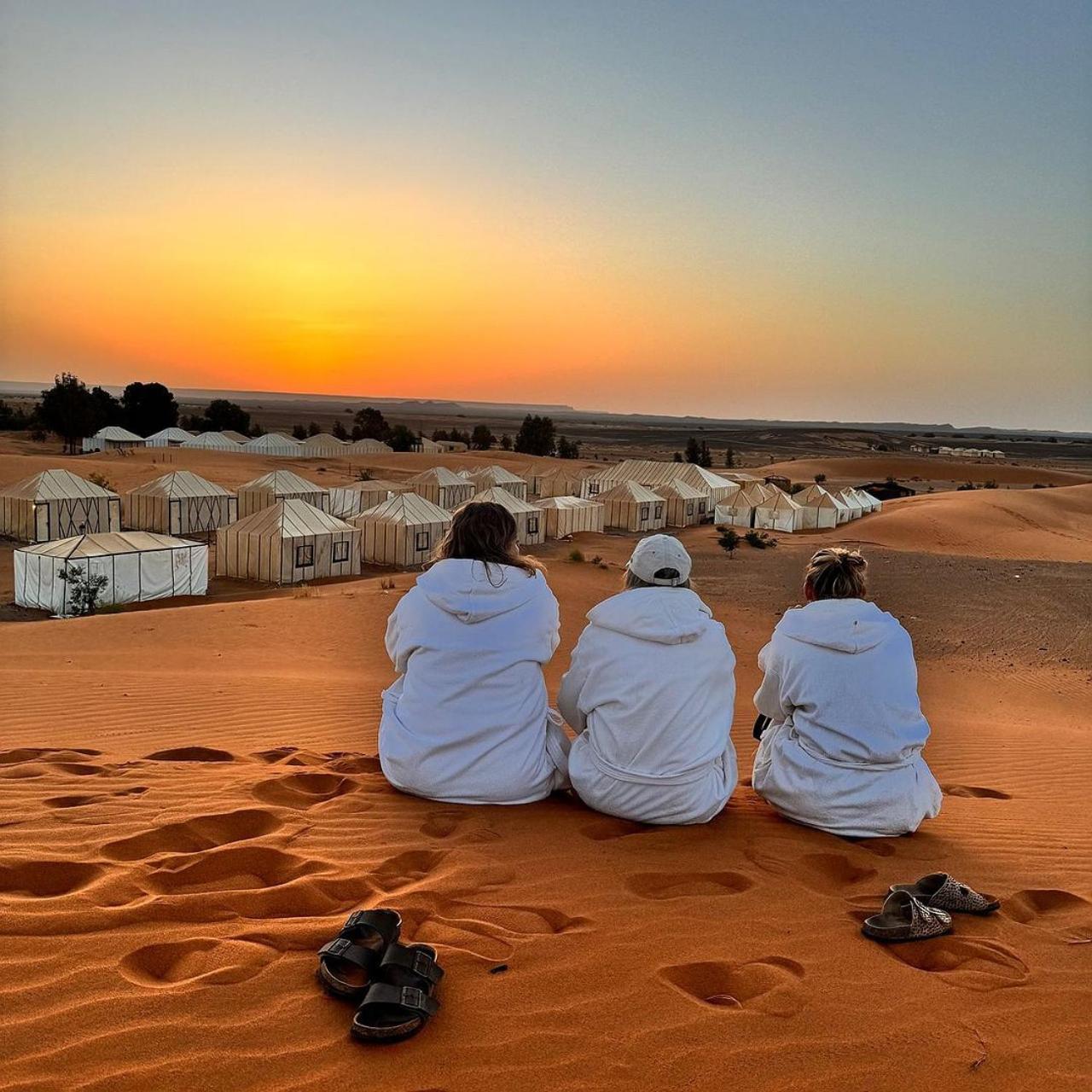 Merzouga Horizon Luxury Camp Exteriör bild