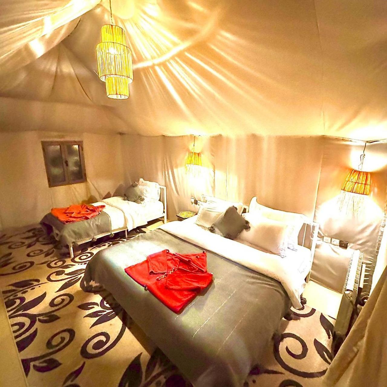 Merzouga Horizon Luxury Camp Exteriör bild